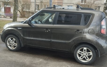 KIA Soul I рестайлинг, 2011 год, 850 000 рублей, 2 фотография
