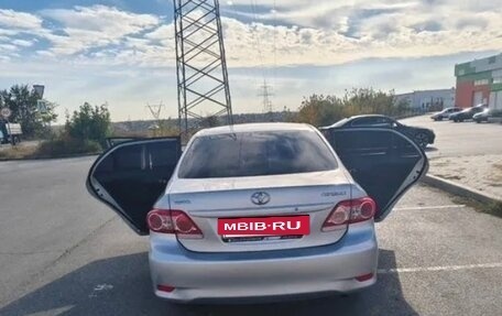 Toyota Corolla, 2011 год, 790 000 рублей, 3 фотография