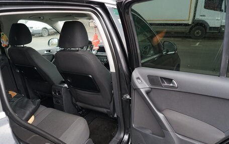 Volkswagen Tiguan I, 2011 год, 1 234 000 рублей, 13 фотография