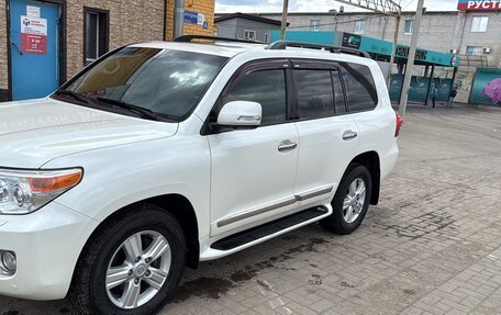 Toyota Land Cruiser 200, 2014 год, 4 000 000 рублей, 3 фотография