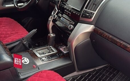 Toyota Land Cruiser 200, 2014 год, 4 000 000 рублей, 6 фотография