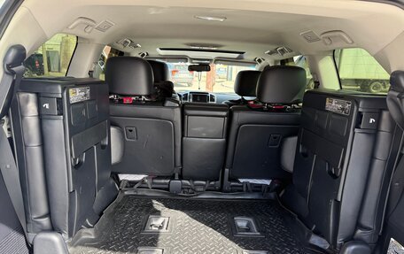 Toyota Land Cruiser 200, 2014 год, 4 000 000 рублей, 17 фотография