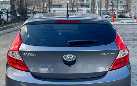 Hyundai Solaris II рестайлинг, 2014 год, 950 000 рублей, 5 фотография