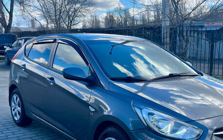 Hyundai Solaris II рестайлинг, 2014 год, 950 000 рублей, 8 фотография