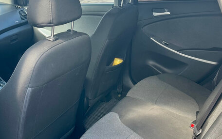 Hyundai Solaris II рестайлинг, 2014 год, 950 000 рублей, 11 фотография