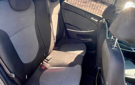 Hyundai Solaris II рестайлинг, 2014 год, 950 000 рублей, 13 фотография