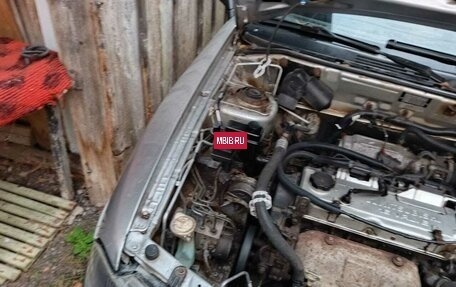 Mitsubishi Carisma I, 2000 год, 220 000 рублей, 3 фотография