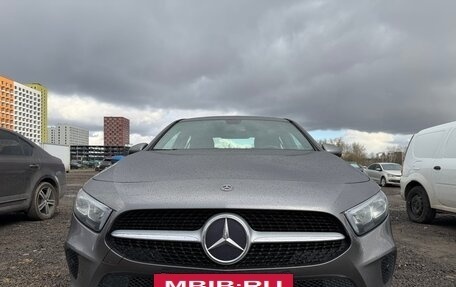 Mercedes-Benz A-Класс, 2018 год, 2 100 000 рублей, 5 фотография