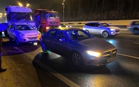 Mercedes-Benz A-Класс, 2018 год, 2 100 000 рублей, 17 фотография