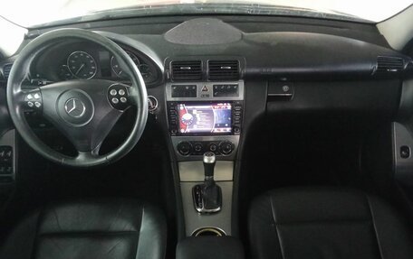 Mercedes-Benz C-Класс, 2004 год, 695 000 рублей, 11 фотография