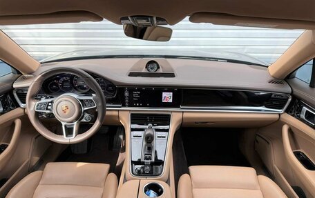 Porsche Panamera II рестайлинг, 2018 год, 6 590 000 рублей, 10 фотография