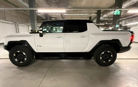 GMC Hummer EV, 2023 год, 14 000 000 рублей, 6 фотография