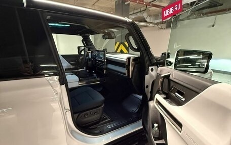 GMC Hummer EV, 2023 год, 14 000 000 рублей, 8 фотография