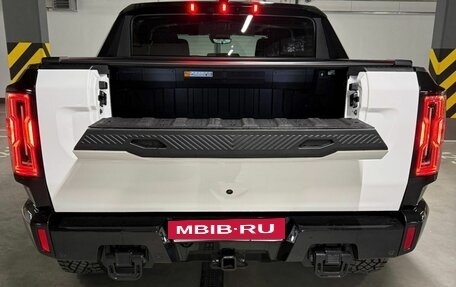 GMC Hummer EV, 2023 год, 14 000 000 рублей, 12 фотография
