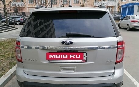 Ford Explorer VI, 2013 год, 1 400 000 рублей, 5 фотография