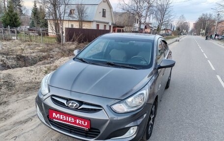 Hyundai Solaris II рестайлинг, 2011 год, 650 000 рублей, 6 фотография
