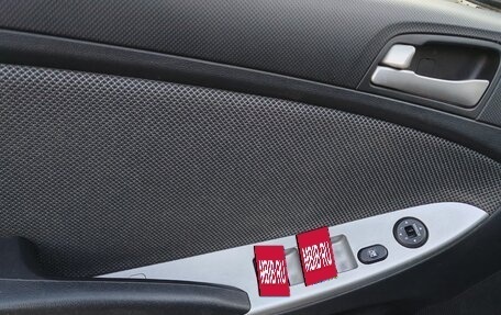 Hyundai Solaris II рестайлинг, 2011 год, 650 000 рублей, 15 фотография