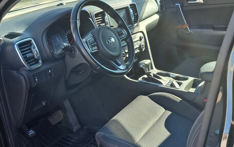 KIA Sportage IV рестайлинг, 2017 год, 2 050 000 рублей, 12 фотография