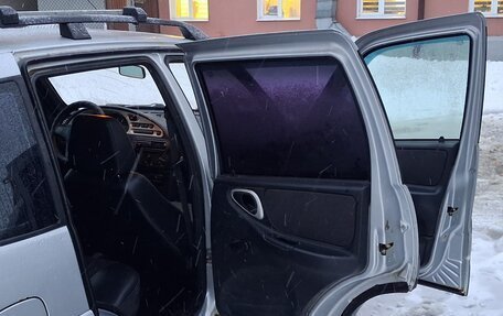 Chevrolet Niva I рестайлинг, 2012 год, 280 000 рублей, 7 фотография