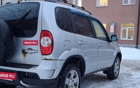Chevrolet Niva I рестайлинг, 2012 год, 280 000 рублей, 2 фотография