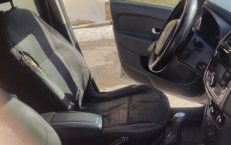 Renault Logan II, 2014 год, 350 000 рублей, 6 фотография