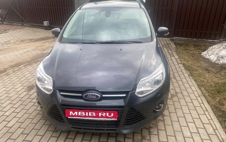 Ford Focus III, 2013 год, 1 000 000 рублей, 2 фотография