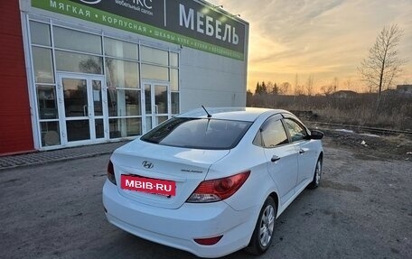 Hyundai Solaris II рестайлинг, 2012 год, 550 000 рублей, 2 фотография