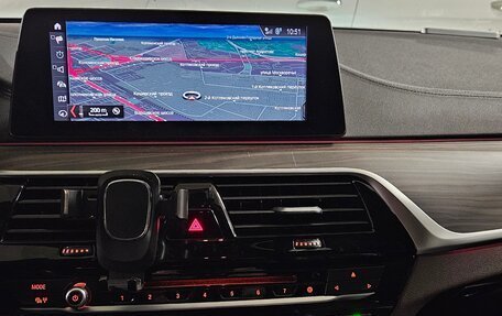 BMW 5 серия, 2019 год, 4 200 000 рублей, 6 фотография