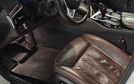 BMW 5 серия, 2019 год, 4 200 000 рублей, 5 фотография