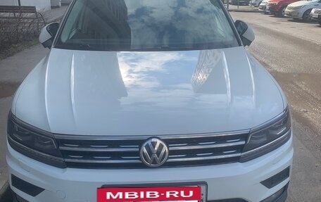 Volkswagen Tiguan II, 2017 год, 2 500 000 рублей, 12 фотография