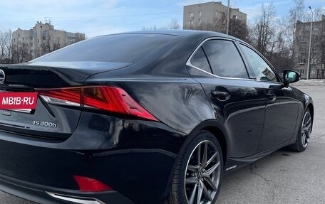 Lexus IS III, 2019 год, 3 190 000 рублей, 6 фотография