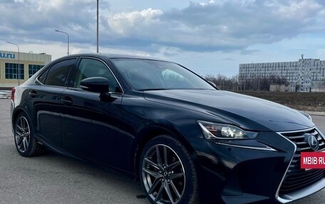 Lexus IS III, 2019 год, 3 190 000 рублей, 8 фотография