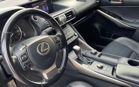 Lexus IS III, 2019 год, 3 190 000 рублей, 15 фотография