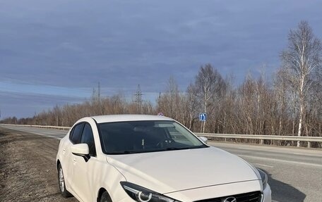 Mazda 3, 2018 год, 1 750 000 рублей, 15 фотография