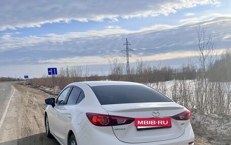 Mazda 3, 2018 год, 1 750 000 рублей, 18 фотография