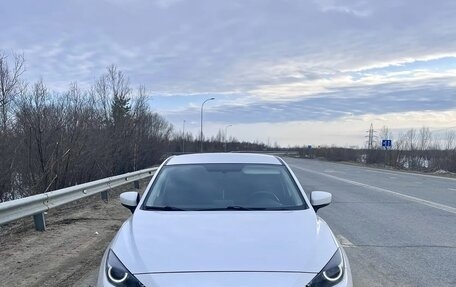 Mazda 3, 2018 год, 1 750 000 рублей, 12 фотография