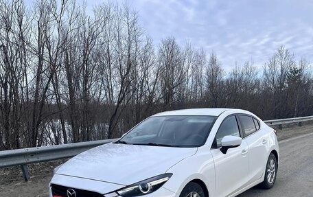 Mazda 3, 2018 год, 1 750 000 рублей, 14 фотография