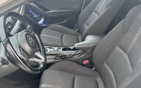 Mazda 3, 2018 год, 1 750 000 рублей, 22 фотография