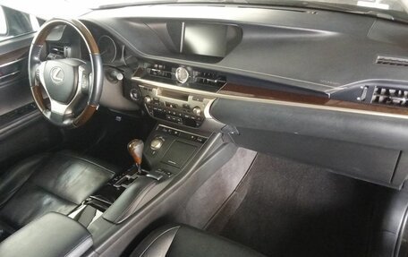 Lexus ES VII, 2014 год, 2 220 000 рублей, 11 фотография