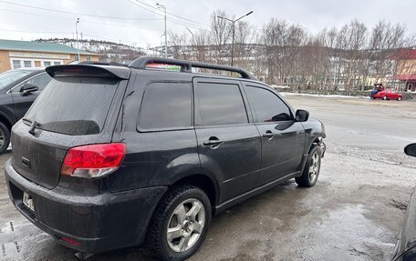Mitsubishi Outlander III рестайлинг 3, 2002 год, 400 000 рублей, 12 фотография