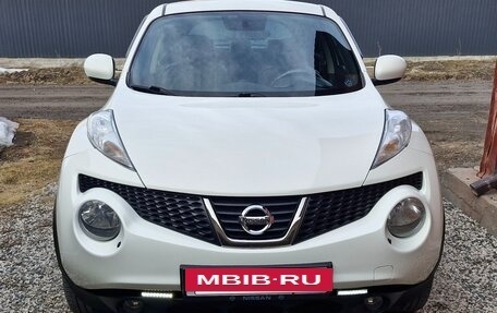 Nissan Juke II, 2012 год, 900 000 рублей, 5 фотография