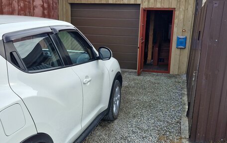 Nissan Juke II, 2012 год, 900 000 рублей, 7 фотография