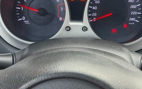 Nissan Juke II, 2012 год, 900 000 рублей, 19 фотография