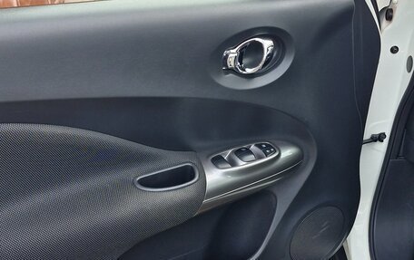 Nissan Juke II, 2012 год, 900 000 рублей, 17 фотография