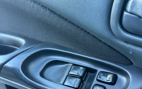 Nissan Almera, 2005 год, 368 000 рублей, 17 фотография