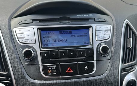 Hyundai ix35 I рестайлинг, 2012 год, 899 000 рублей, 9 фотография
