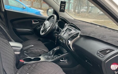 Hyundai ix35 I рестайлинг, 2012 год, 899 000 рублей, 8 фотография