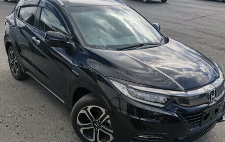 Honda Vezel, 2019 год, 1 900 000 рублей, 3 фотография
