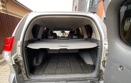 Toyota Land Cruiser Prado 150 рестайлинг 2, 2012 год, 2 650 000 рублей, 21 фотография