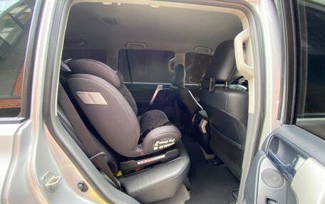 Toyota Land Cruiser Prado 150 рестайлинг 2, 2012 год, 2 650 000 рублей, 16 фотография